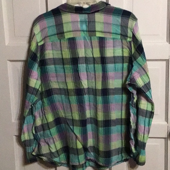 OLD NAVY PLAID LONG SLEEVE SHIRT - Picture 2 of 9
